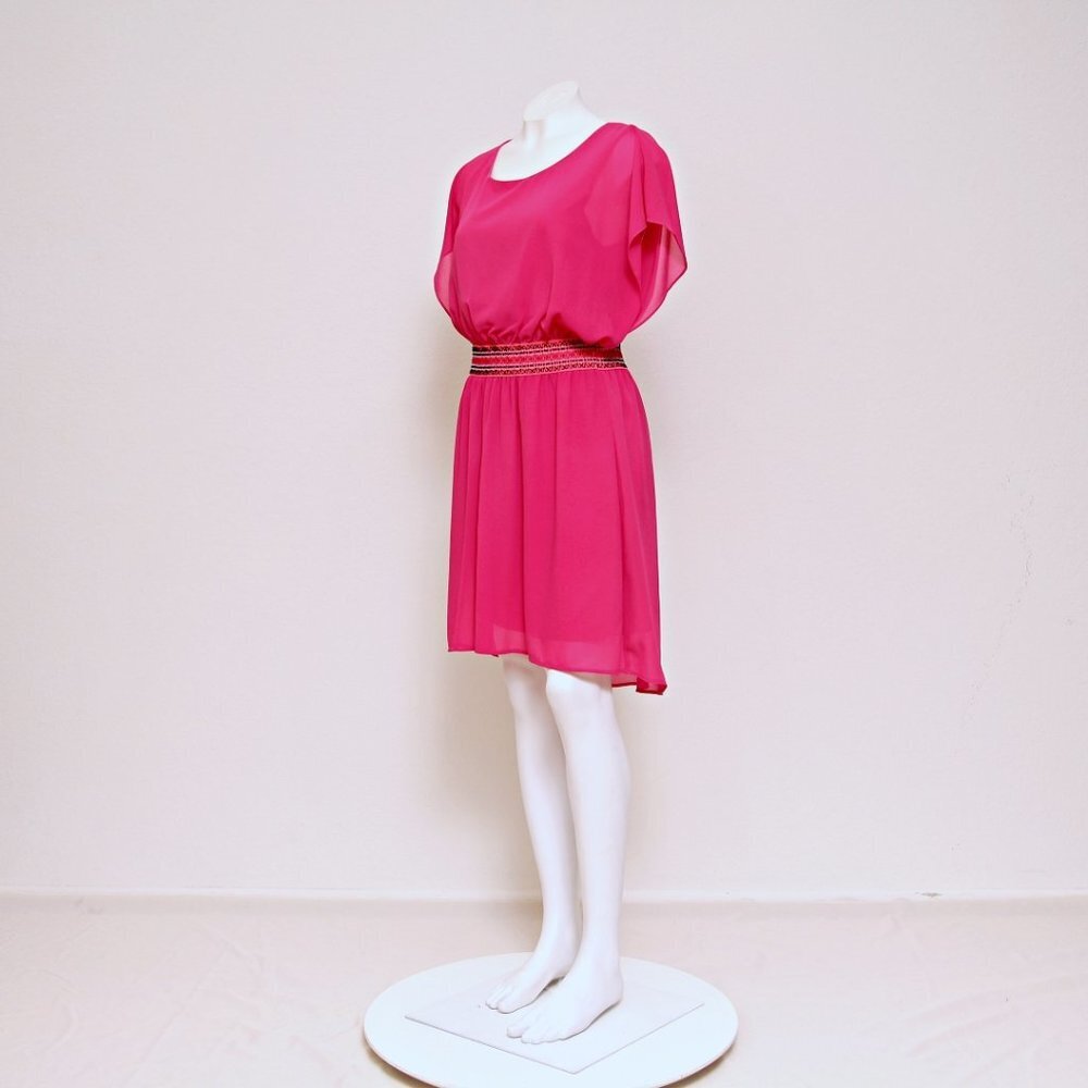Alya‎ Round Neck Elastic Waistline High Low Mini Dress